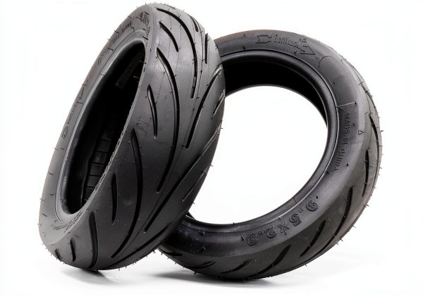 ZAITUO 9.5x2.3 4-Ply Tubeless Scooter Tire ZKLT-9523 225/63R15-0